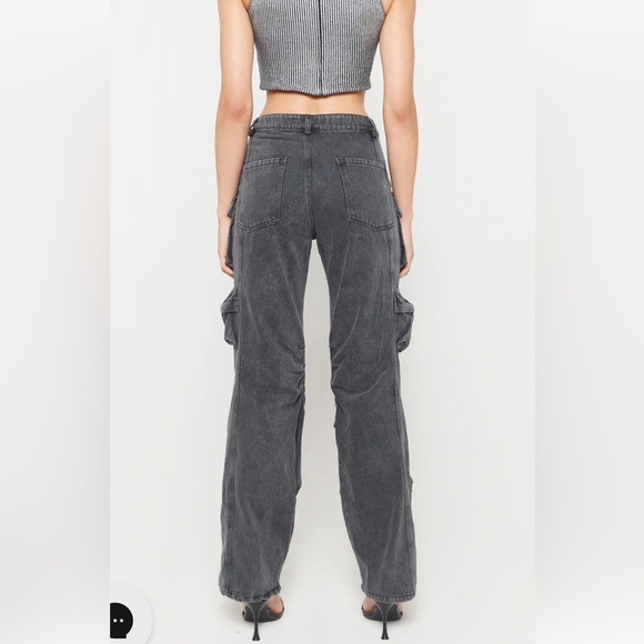 Luxe To Kill Black Cargo Pant - Picture 3 of 4